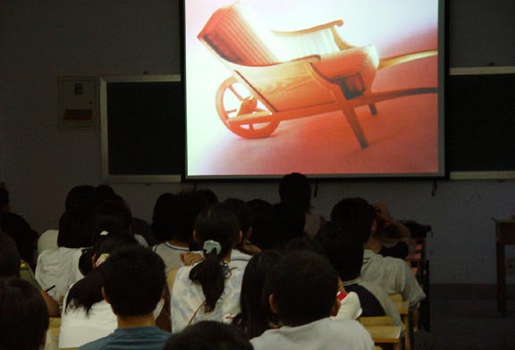 2025新澳门免费原料大全