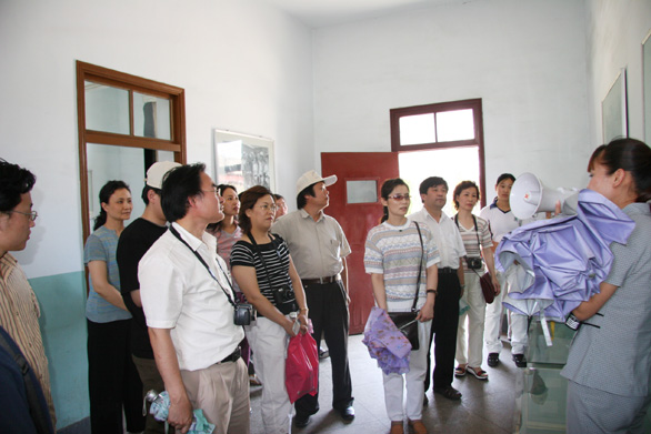 2025新澳门免费原料大全