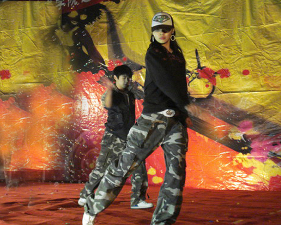 2025新澳门免费原料大全