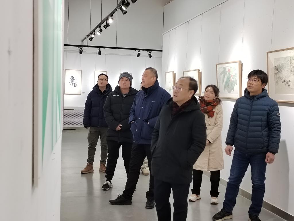 2025新澳门免费原料大全