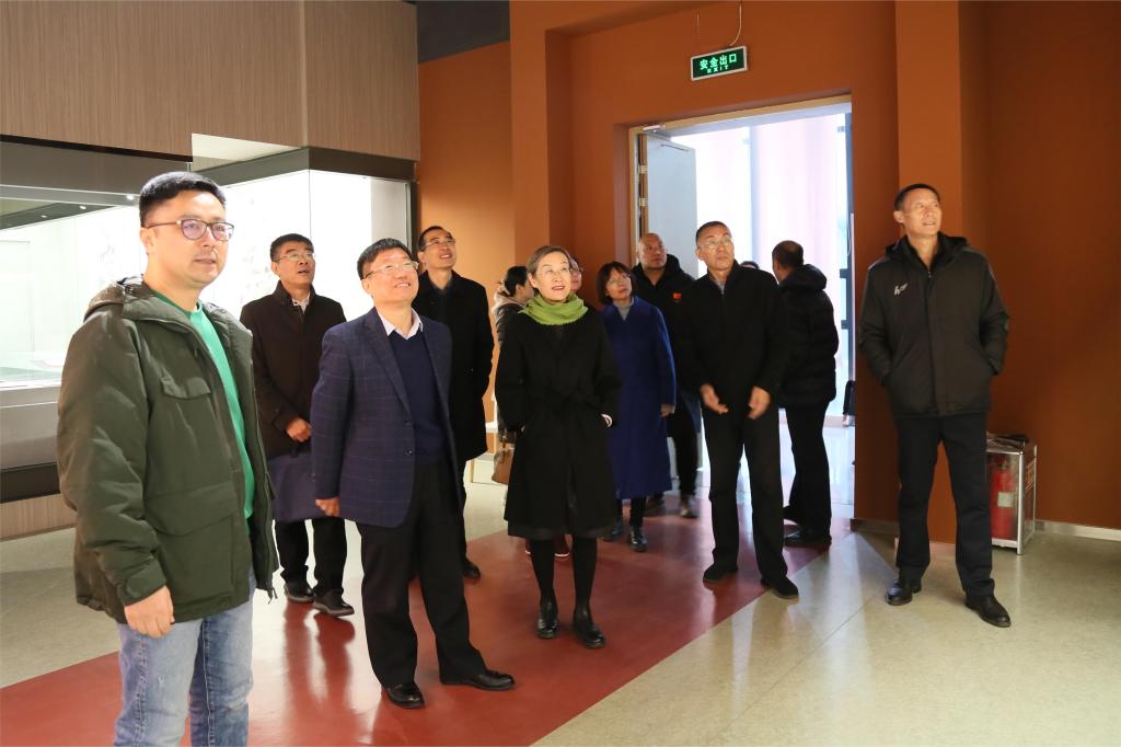 2025新澳门免费原料大全