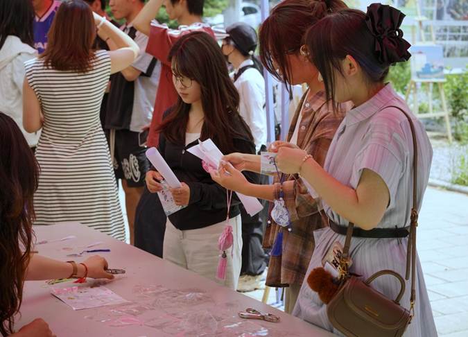 图示, 示意图

中度可信度描述已自动生成:ver1