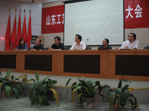 2025新澳门免费原料大全