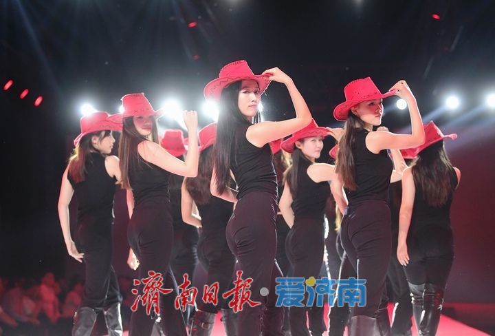 2025新澳门免费原料大全