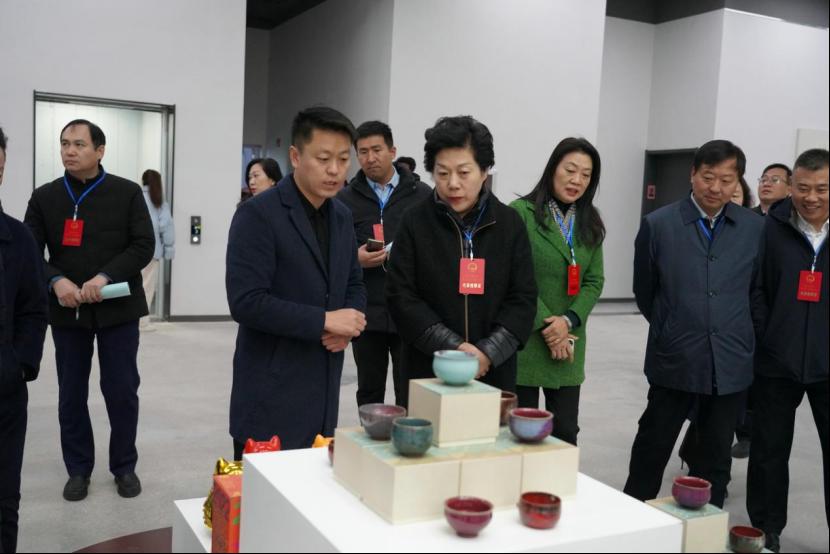 2025新澳门免费原料大全