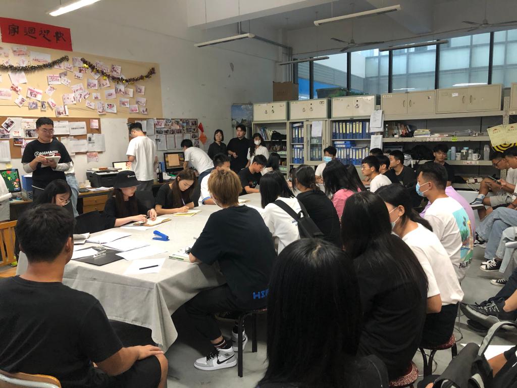 2025新澳门免费原料大全