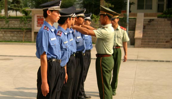 2025新澳门免费原料大全