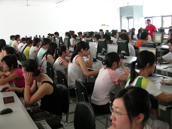 2025新澳门免费原料大全