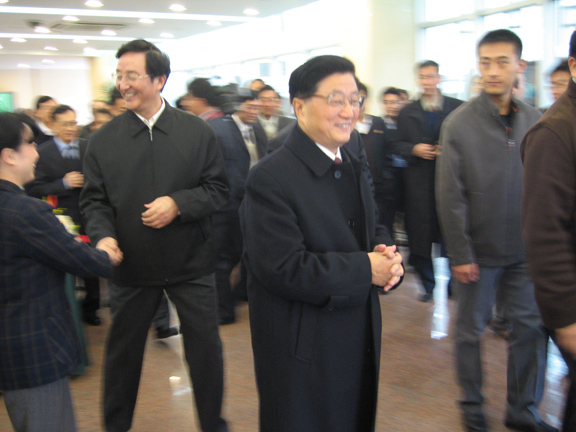 2025新澳门免费原料大全