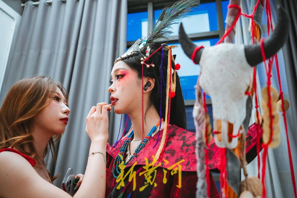 2025新澳门免费原料大全