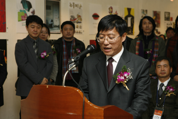 2025新澳门免费原料大全