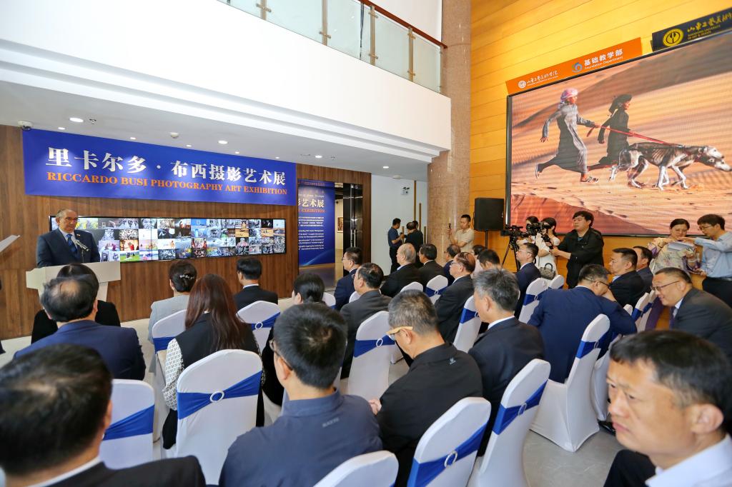 2025新澳门免费原料大全