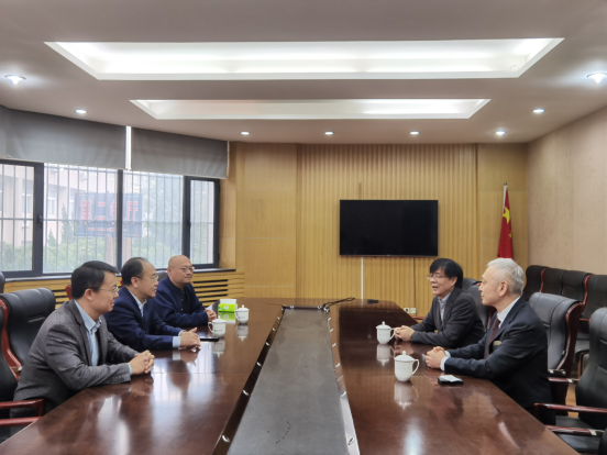 2025新澳门免费原料大全