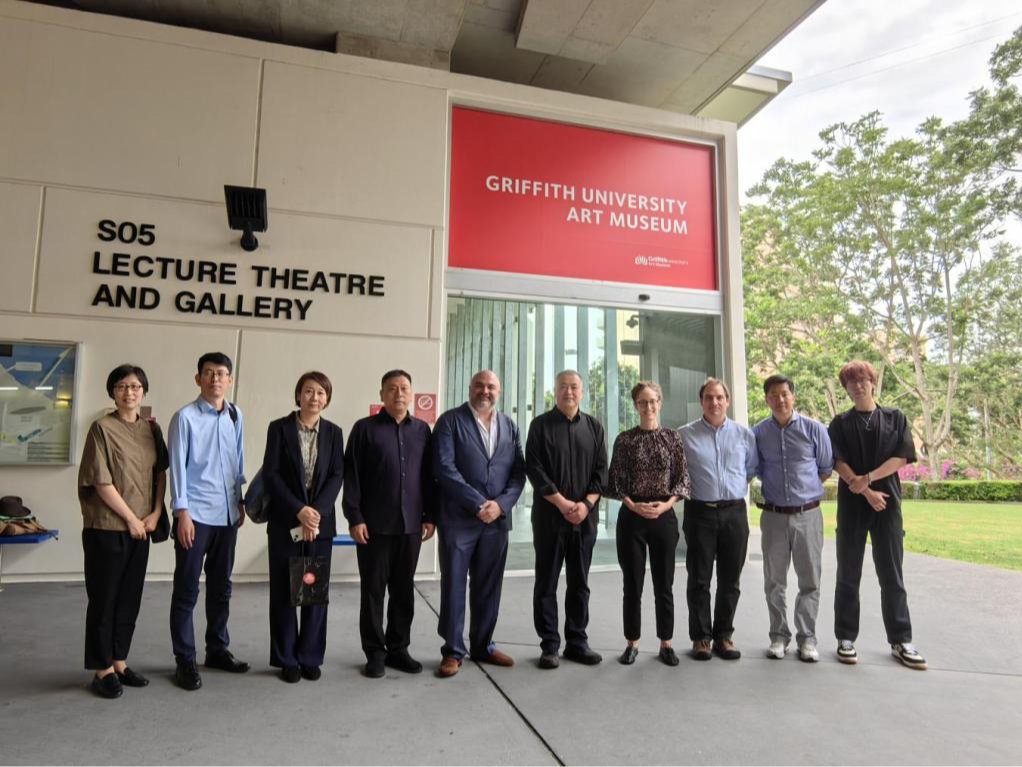 2025新澳门免费原料大全