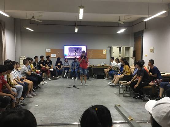 1E10B68A18F0BC3194985FC012F11AF6