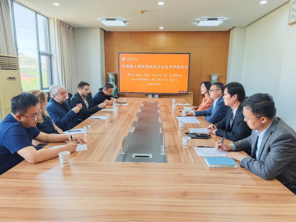 2025新澳门免费原料大全